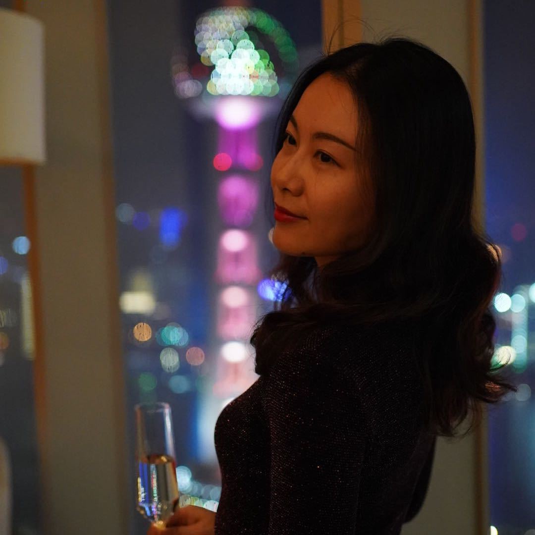 白女士